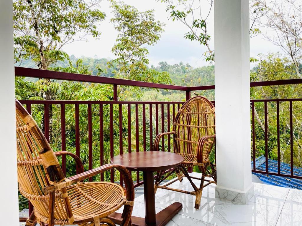 Winterhome Homestay Муннар Екстер'єр фото